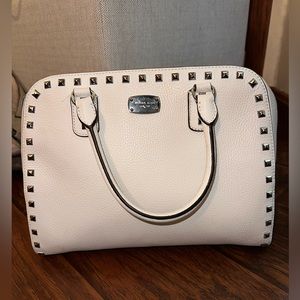 Michael Kors White hand bag with shoulder strap option